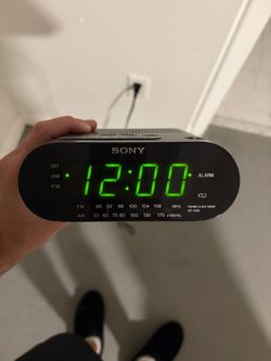 Sony ICF-C218 AM/FM Clock Radio with Dual Alarm