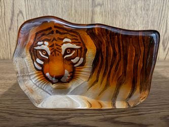 Glass Tiger Sculpture