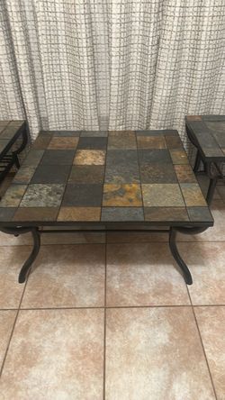 Ashley Furniture Antigo