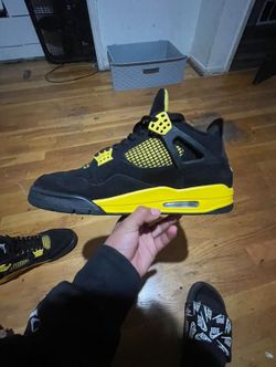 jordan 4s yellow thunders