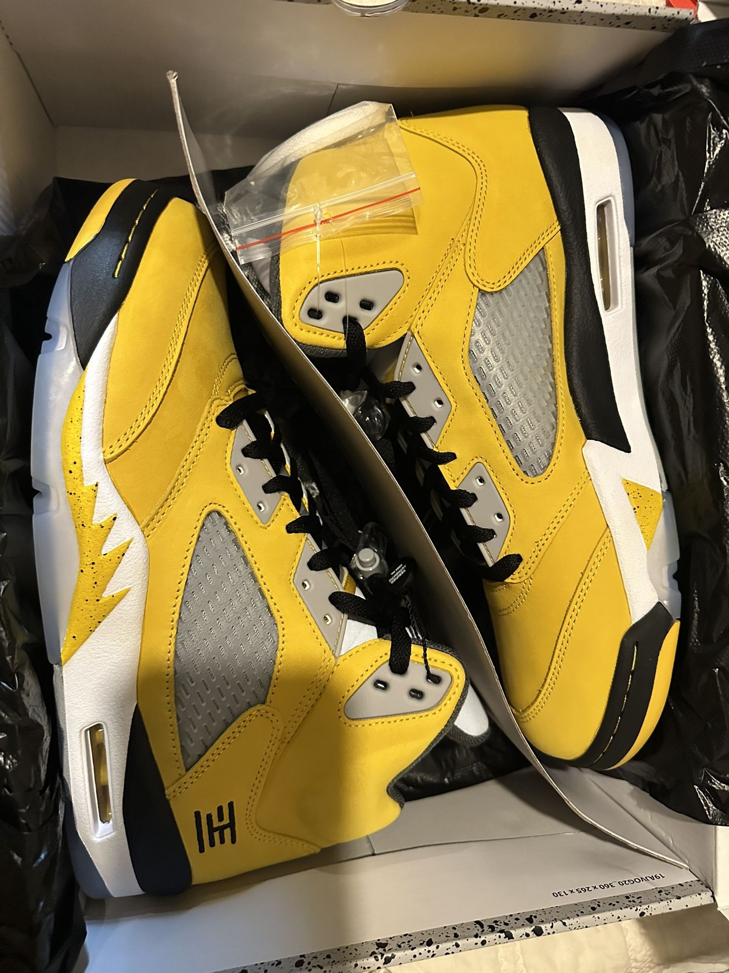 Jordan Tokyo 12 size 12