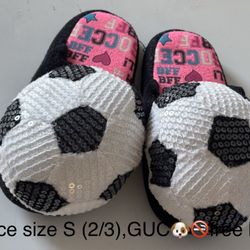 Soccer themed house slippers size S (2/3y)