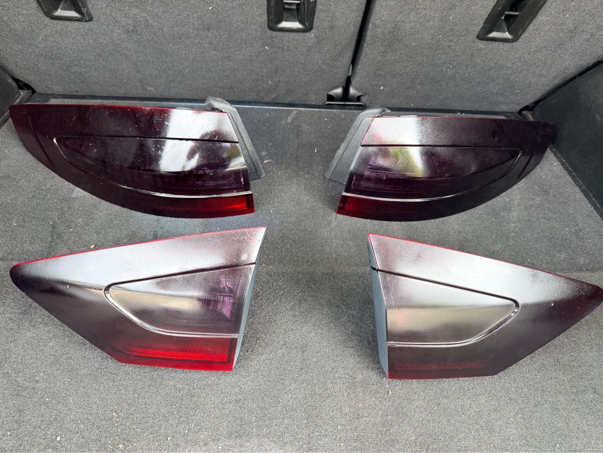 FORD FUSION TAIL LIGHTS