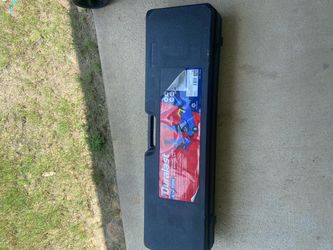 Duralast 2.5 Ton Hydraulic Jack and Stand Kit