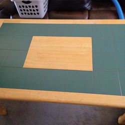 Kitchen table