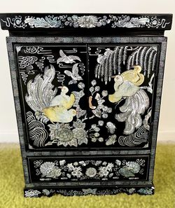 Vintage Asian Black Lacquer Upright Jewelry Box With 4 Drawers