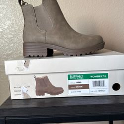 Buffalo David Bitton