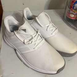 Adidas Game Court   9-1/2 M   wide 