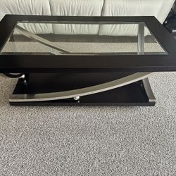 Coffee Table And End Table 