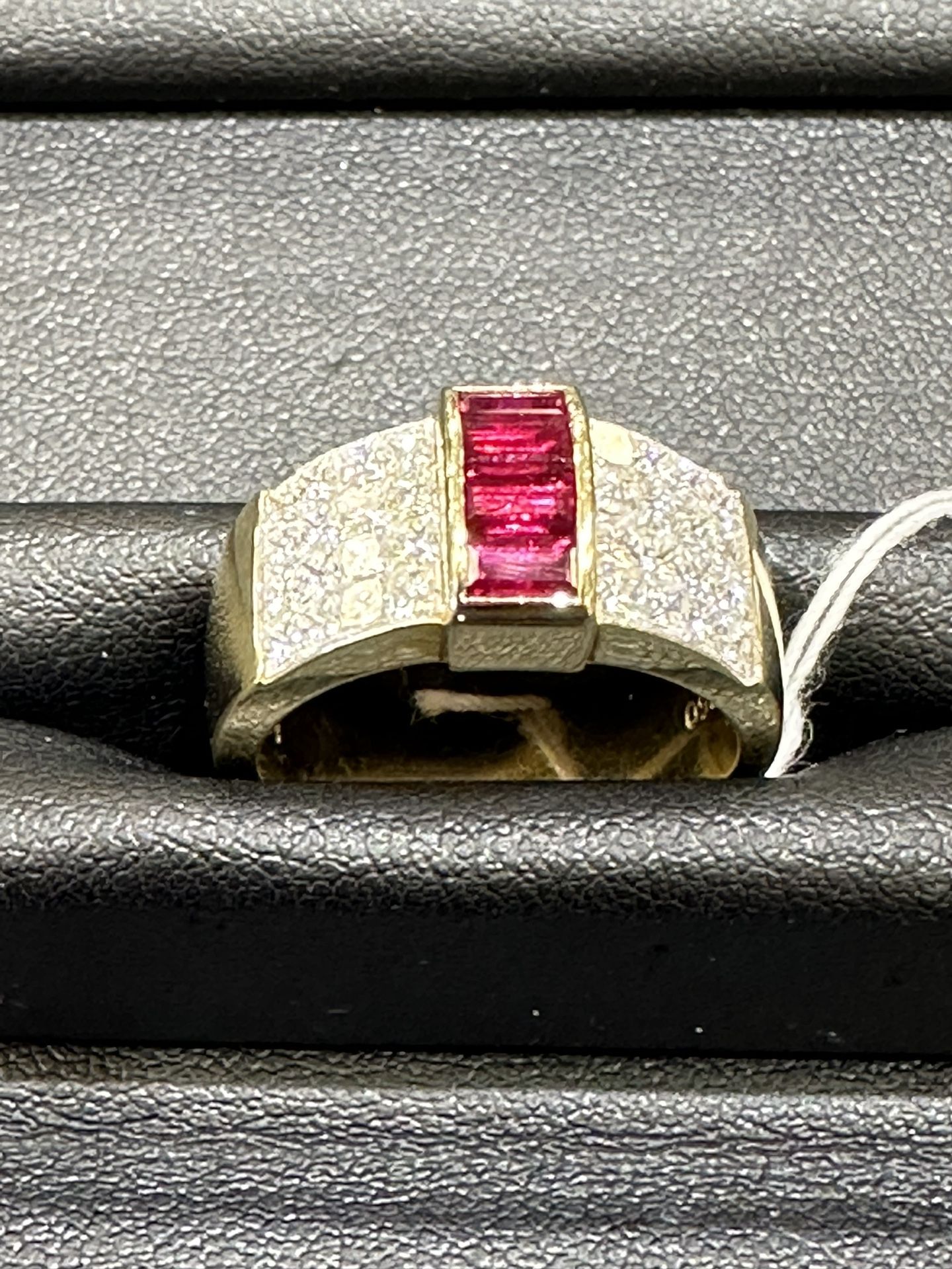 LADIES RING 