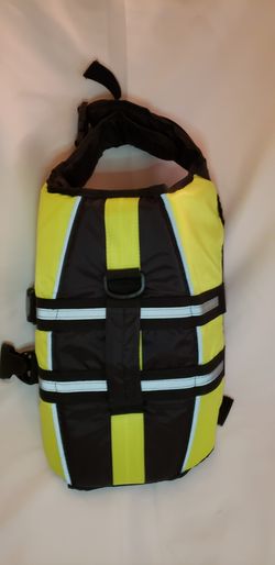 DOG SAFETY VEST SIZE MEDIUM