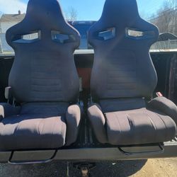 Evo Seat