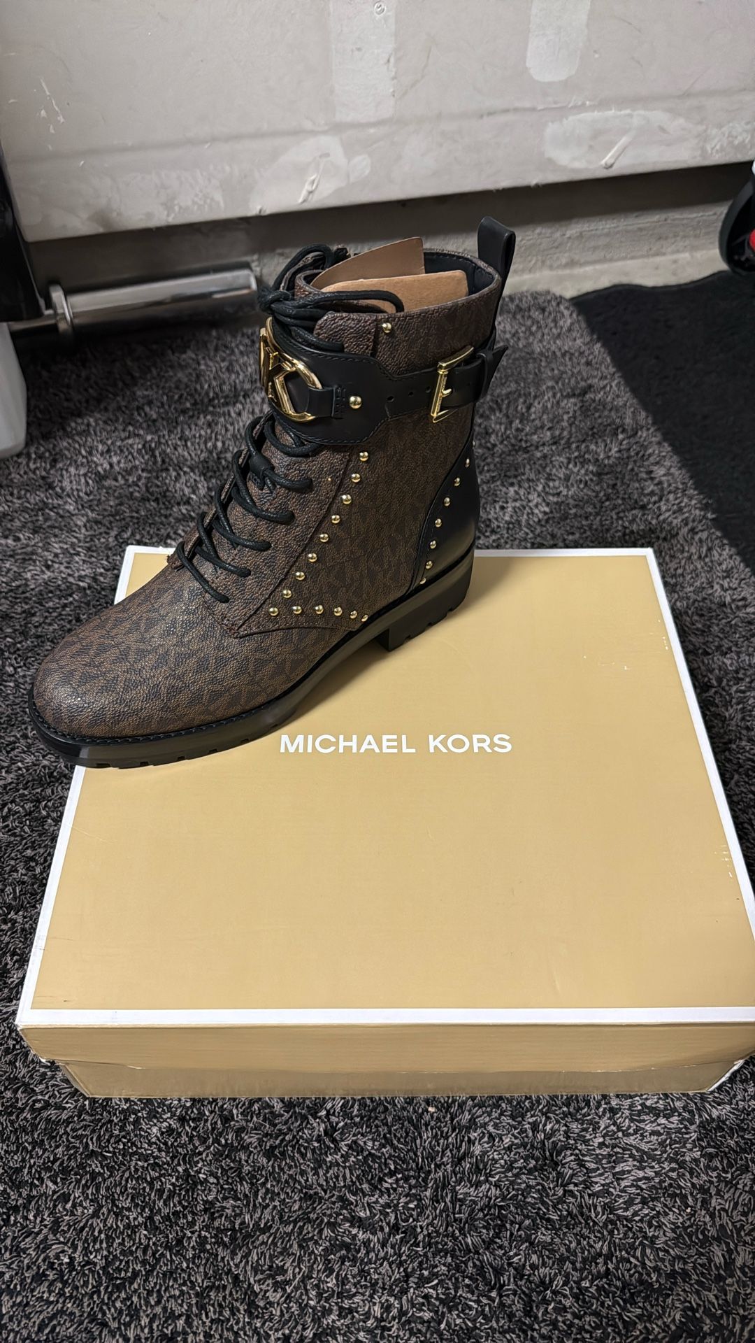 New Michael Kors Women Boots