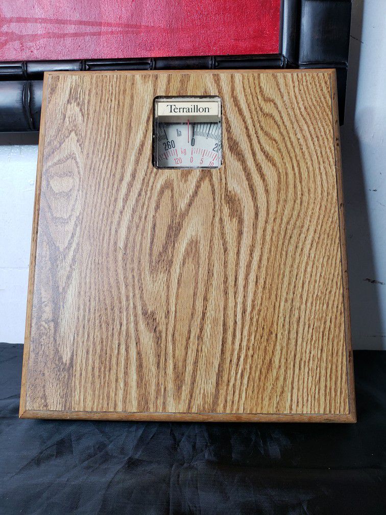 Terraillon  Vtg. Wood Floor Scale   Until 260lb