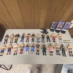 🚨WAS $300, Must Go $125 🚨 WWE Figures Lot & Arenas (3)
