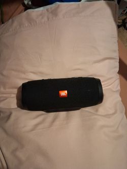 Jbl charger 3  work perfec
