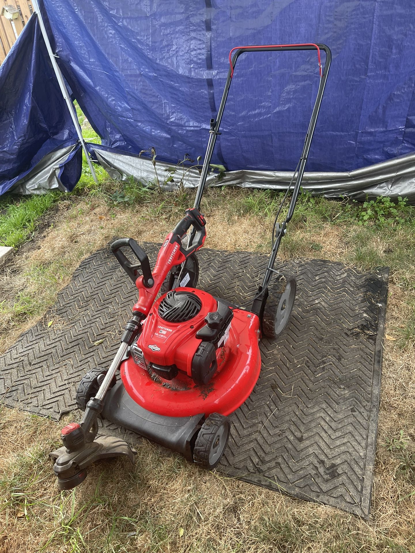 Craftsman Gas Powered mower And Electric Weed Eater 20V W/charger