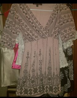 Womens Almost Famous Top