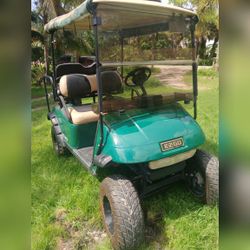 EZGO TXT Green Golf Cart Lithium Battery - Like New - 2007 - West Palm Beach, FL
