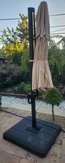 10' Umbrella ( please read description).