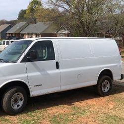 Chevy 3500 express cargo van 93780 miles