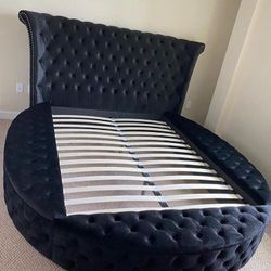 Brand New/ Black Queen Upholstered Storage Platform Oval Bed Frame Cama/ Mattress Sold Separately 