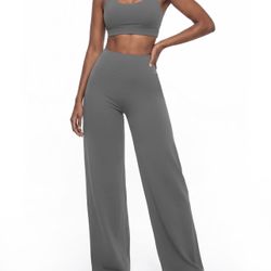 Gray Straight Leg Yoga Pants 