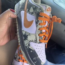 Nike Dunks 