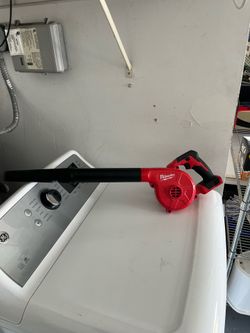 Milwaukee compact blower