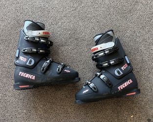Tecnica Ski Boots
