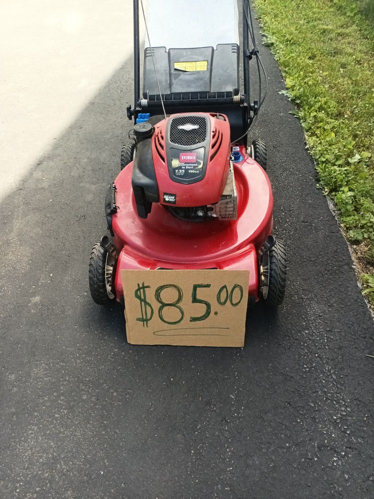 Toro Lawn Mower 22 In Runs Good $85