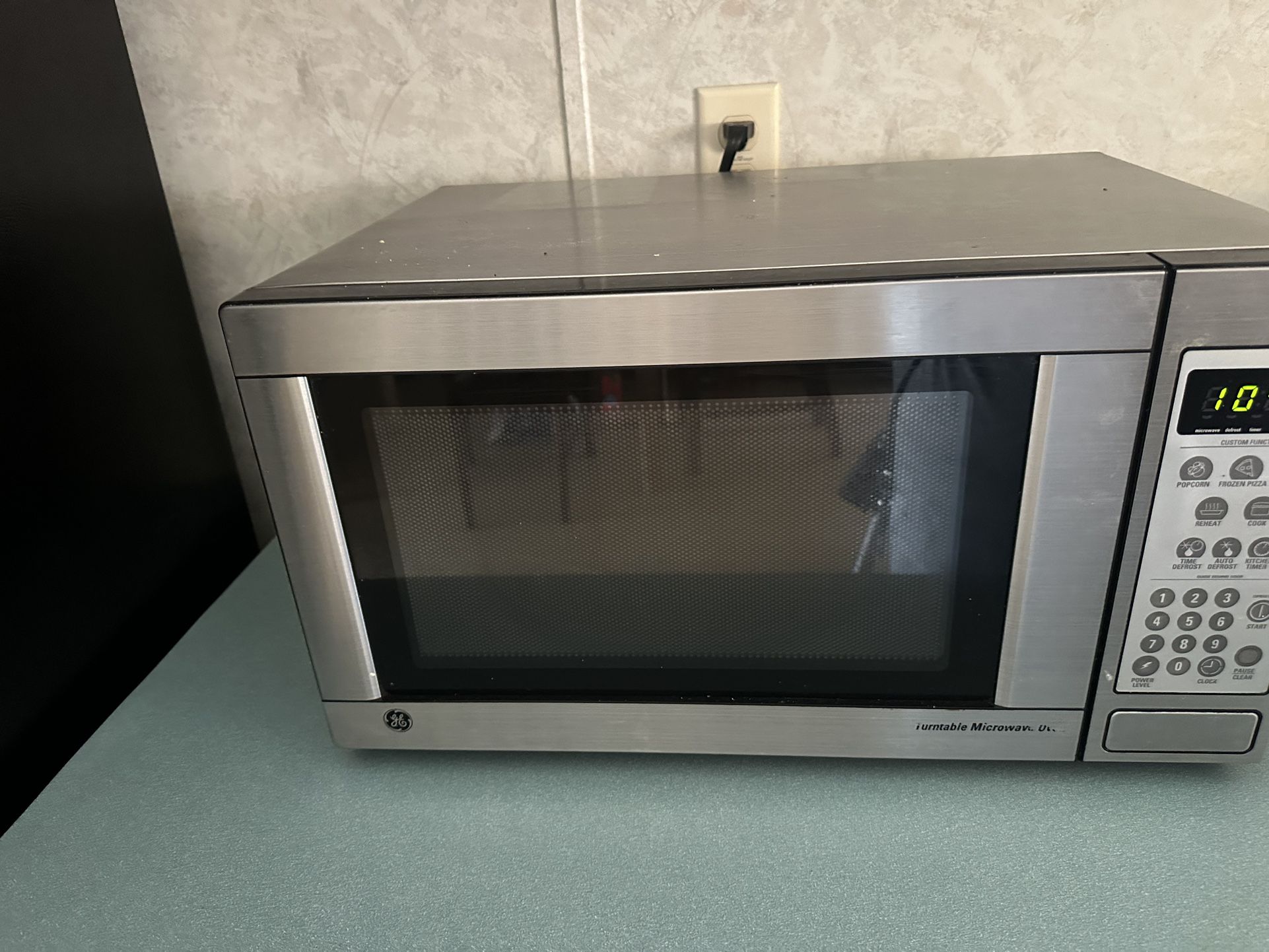 Microwave Oven Countertop 