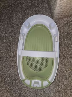 Baby bathtub