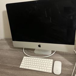 Mac Book Desktop 