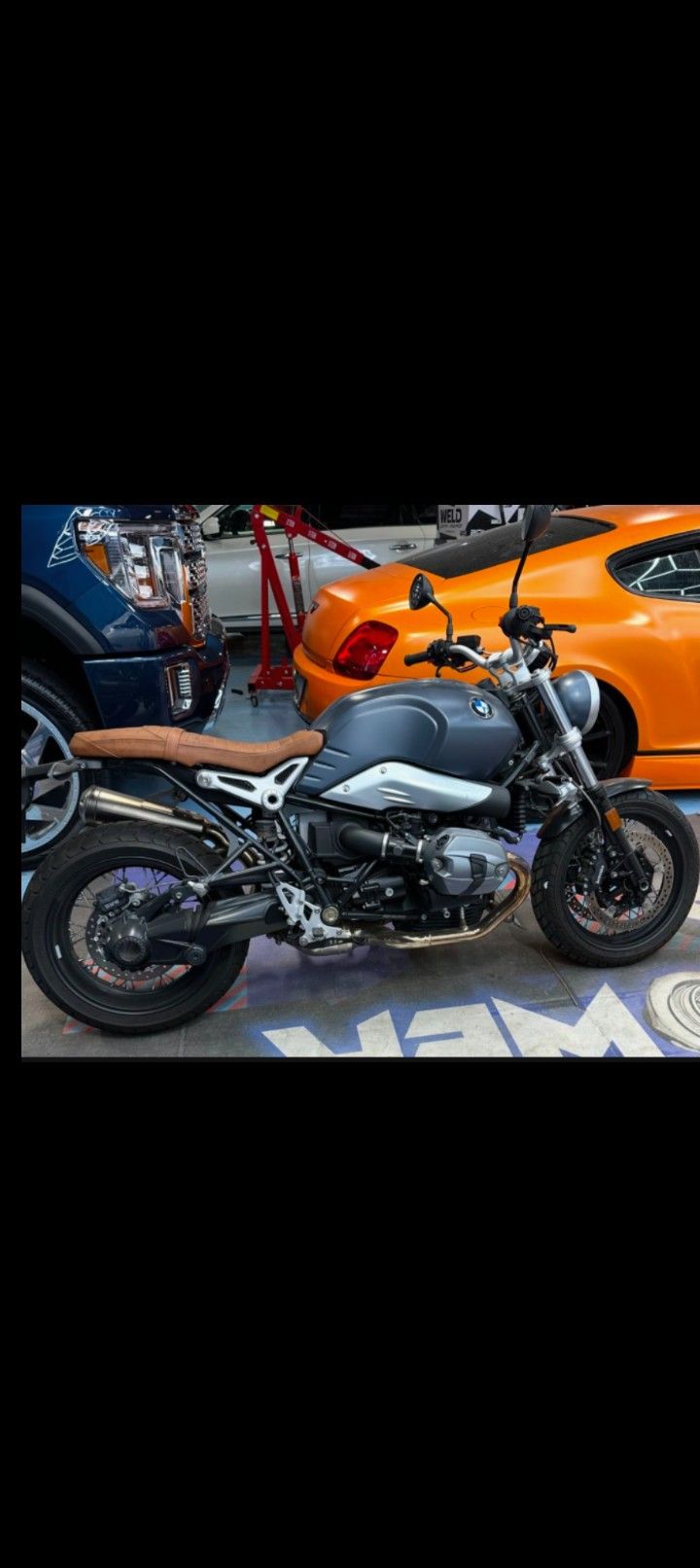 2020 BMW Nine T Scrambler