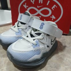 Nike Kyrie Infinity 3c