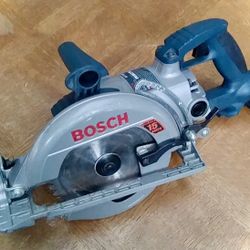 Bosch 1677MD Magnesium Worm Drive Framing Circular Skil Saw