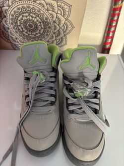 5.5Y Jordan 5 Retro Green Bean (2022)
