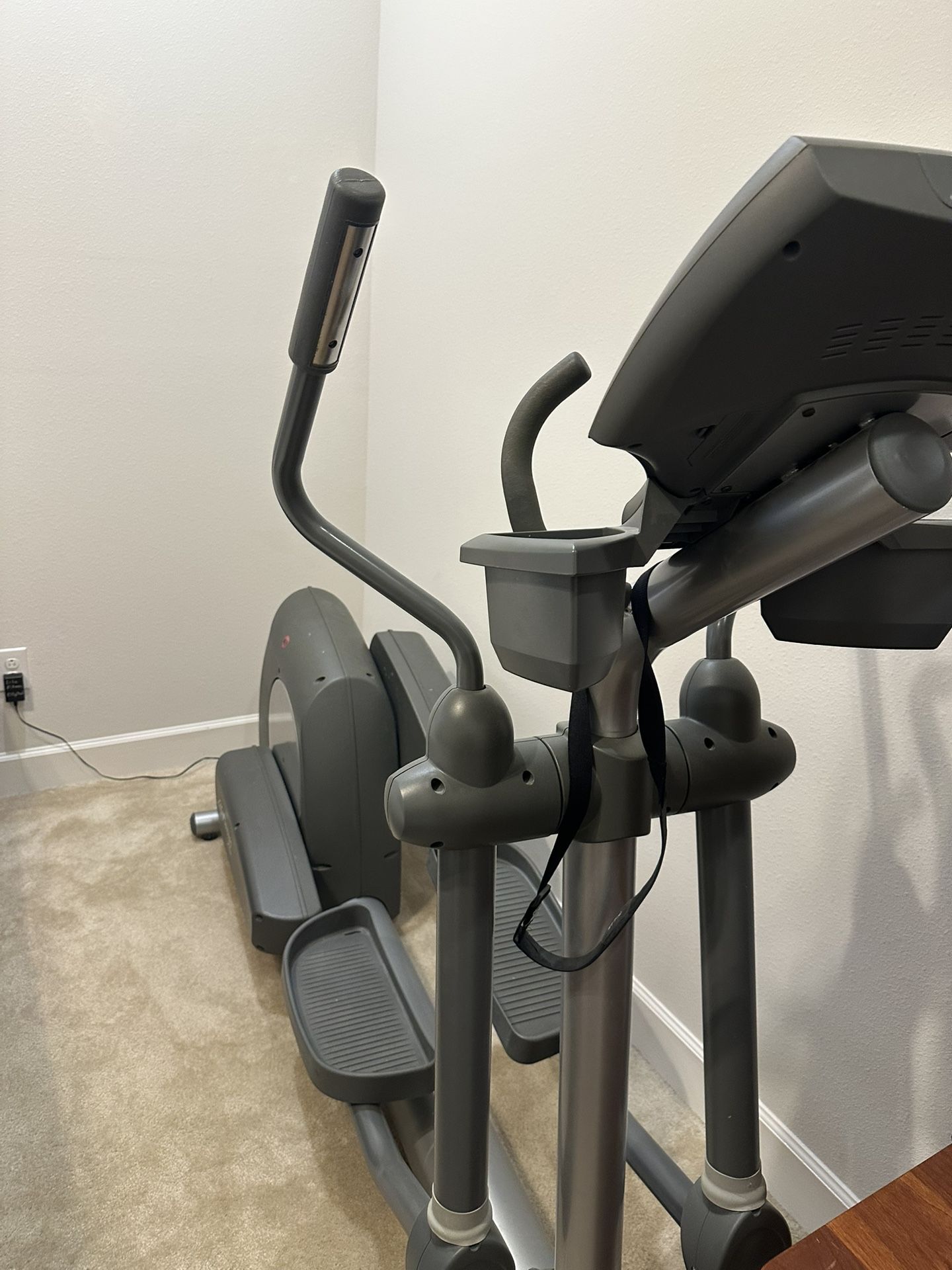 Life Fitness Elliptical