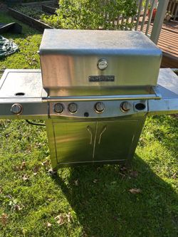 Metal barbecue