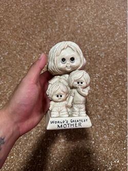 World's Greatest Mother Vintage Ceramic Figurine