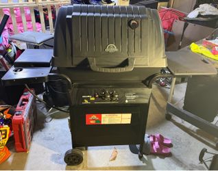 GrillMaster 560 Gas Grill