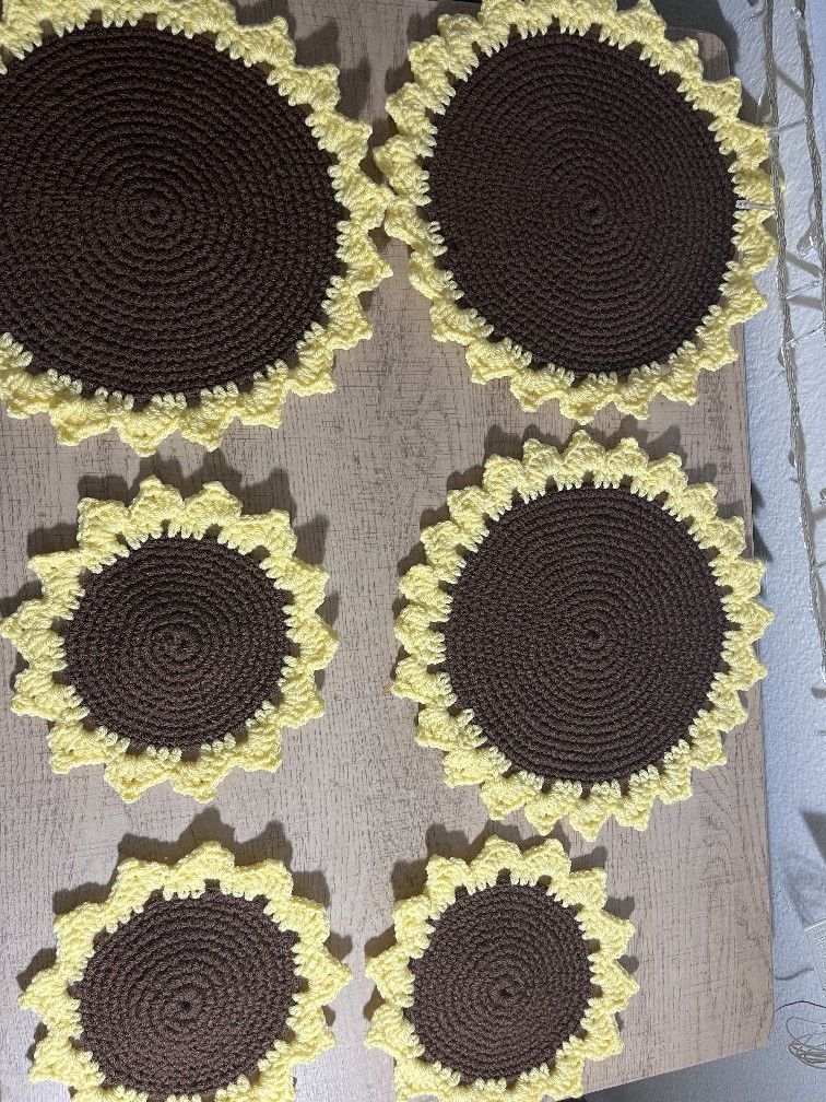 Crotchet Sunflowers