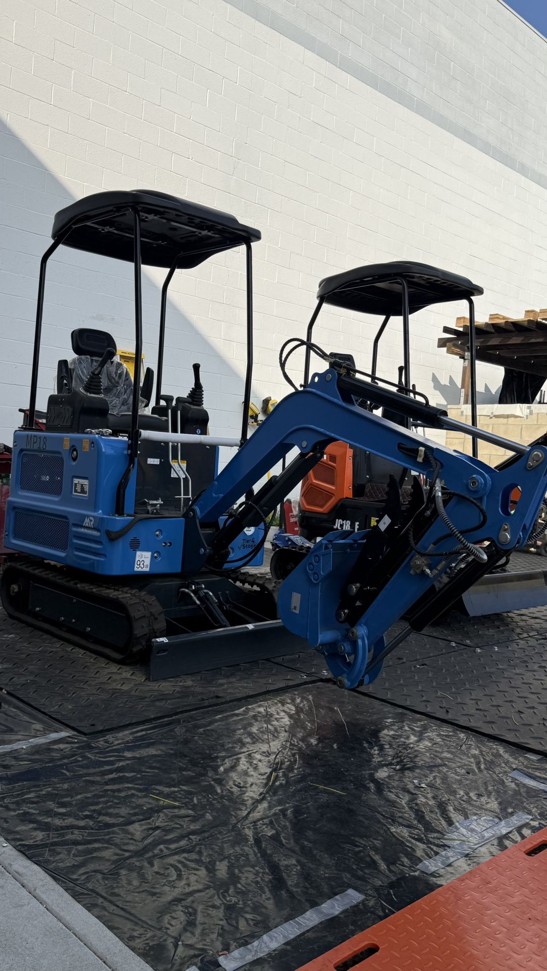 New 2 Ton Diesel Mini Excavator For Sale! Kubota Diesel Excavator! Located In Baldwin Park! Hablamos Español! $8,250! Cheapest New Diesel! Kubota!New!