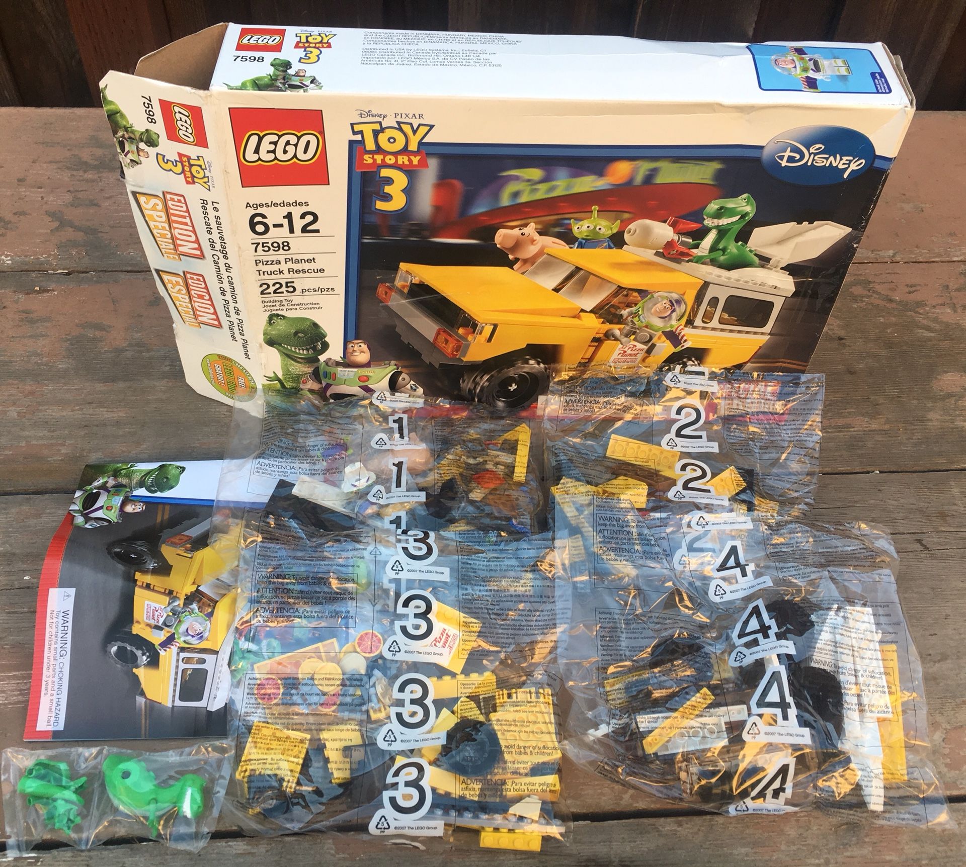 LEGO 7598 Toy Story 3 Pizza Planet Truck Rescue
