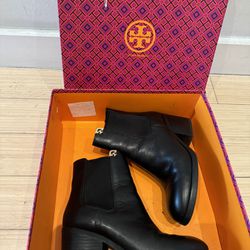 Leather Boots. Tory Burch
