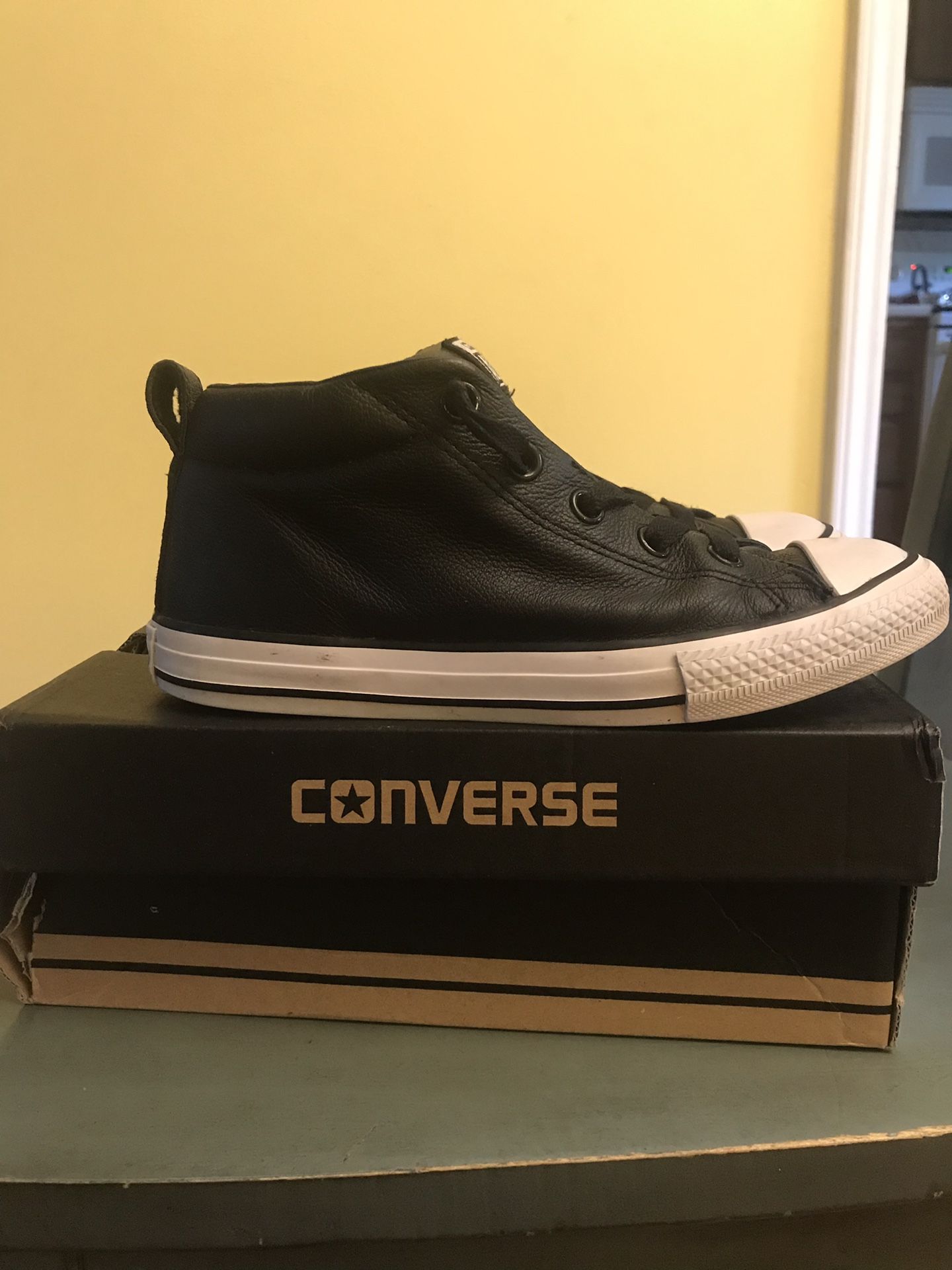 Converse