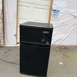 Mini Fridge