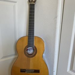 Vintage Grananda Classical Acoustic Guitar with Case 