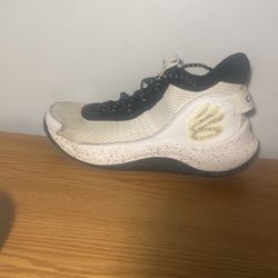 Curry Basketball Shoes 